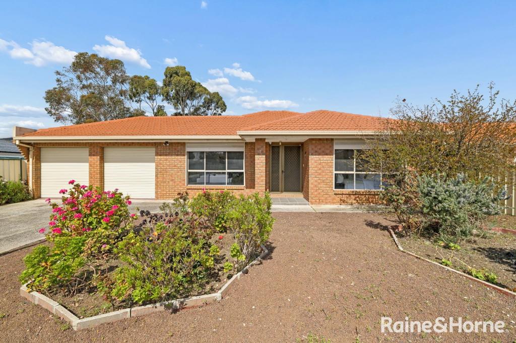 7 Coleridge Dr, Delahey, VIC 3037