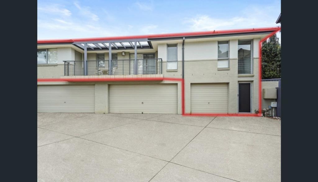 11 Bellona Tce, Glenfield, NSW 2167