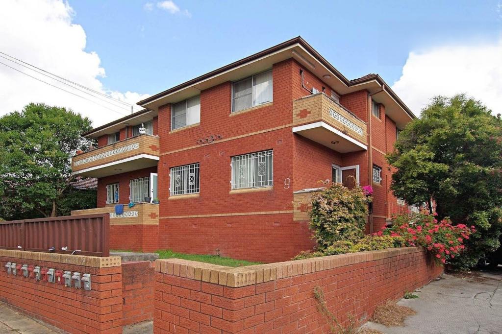 8/9 Matthews St, Punchbowl, NSW 2196
