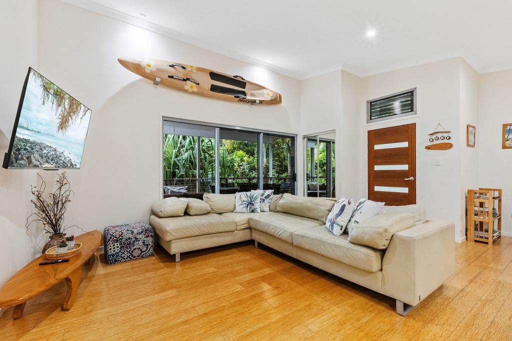 15 Esprit Dr, Rainbow Beach, QLD 4581
