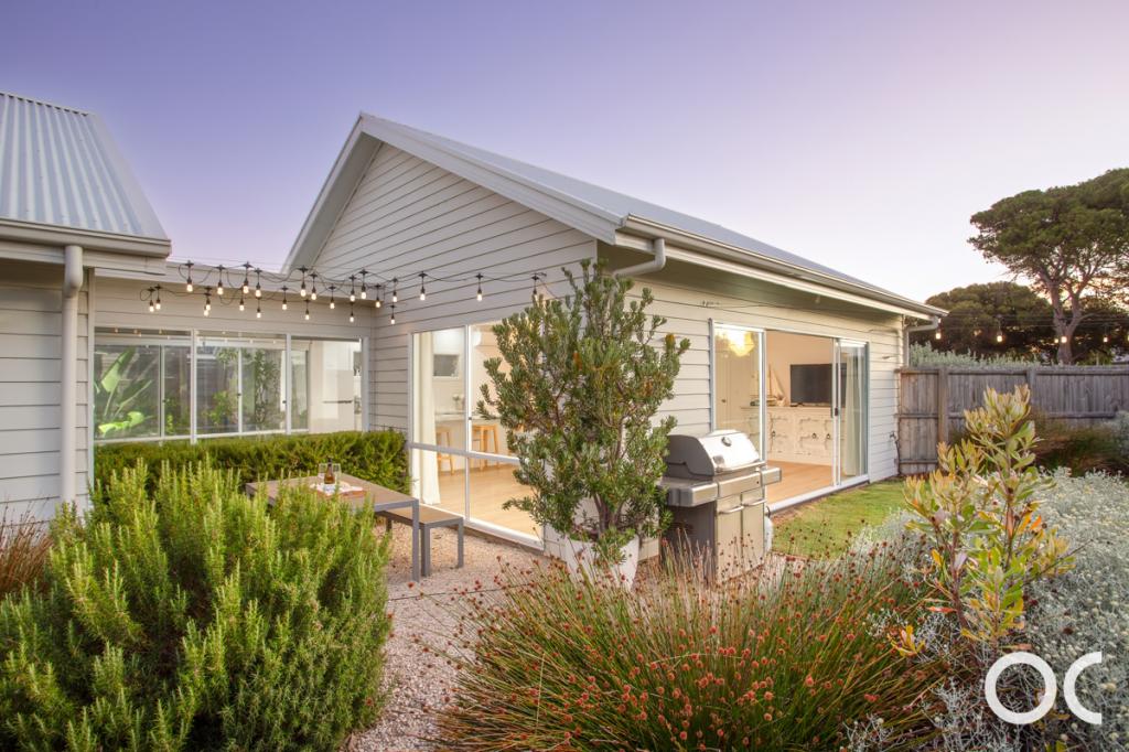 70 Montpelier Tce, Port Elliot, SA 5212