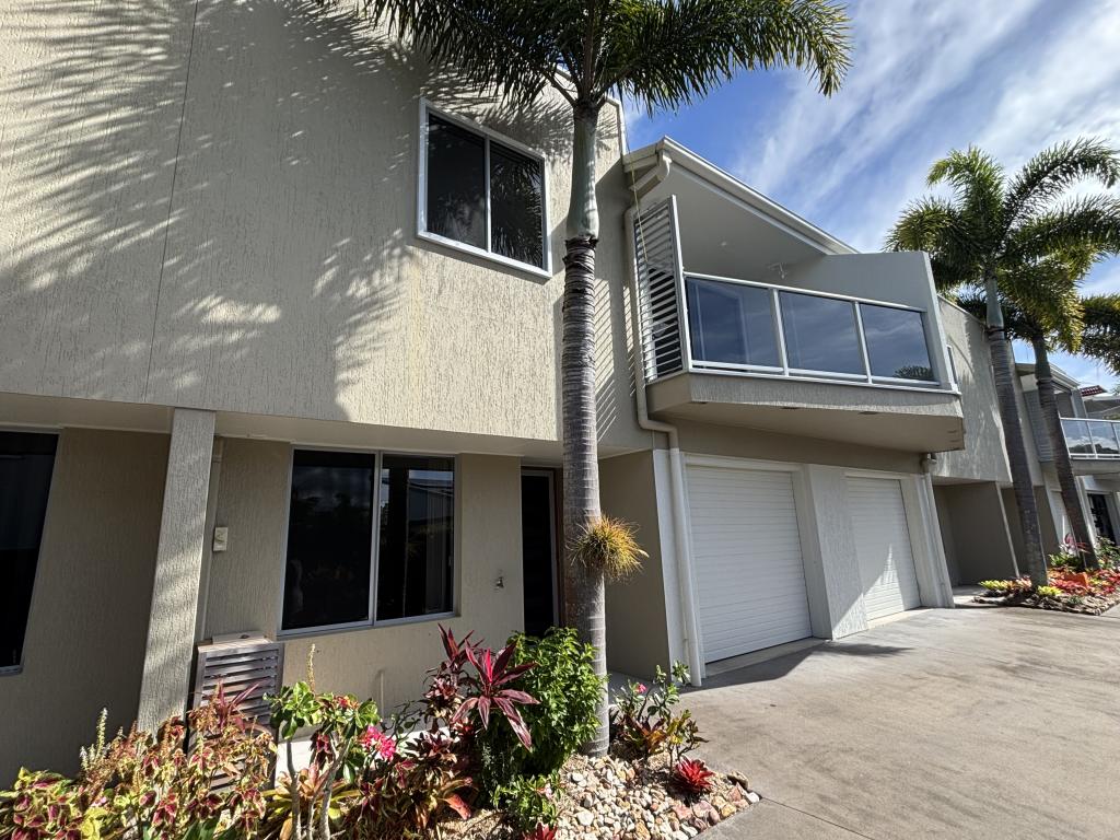 3/194 Cypress St, Urangan, QLD 4655