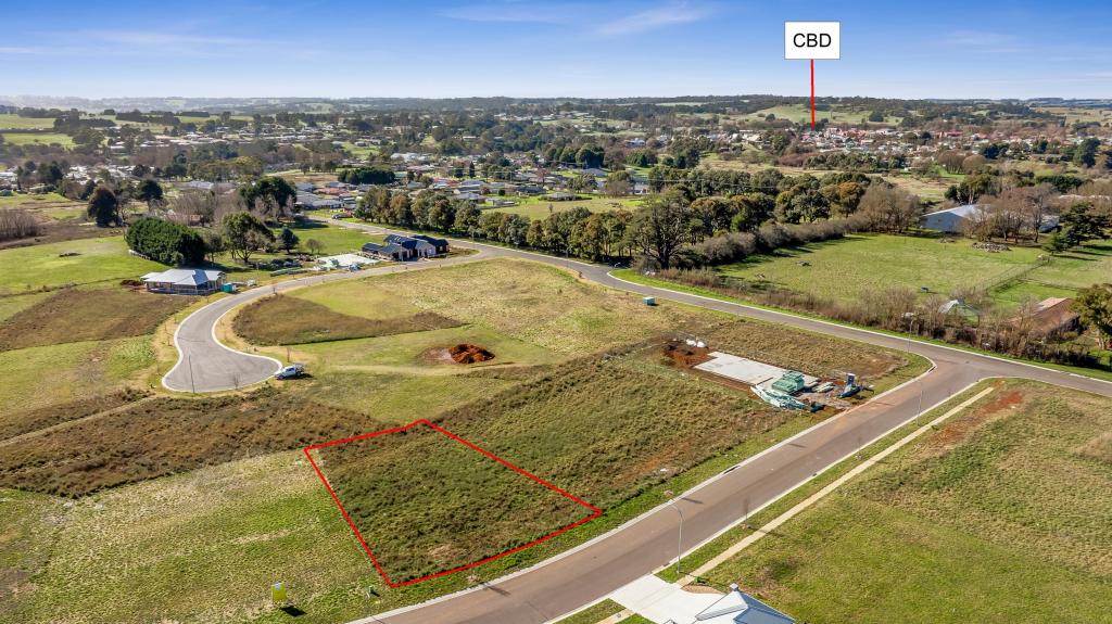 9 Nicholson Cct, Crookwell, NSW 2583