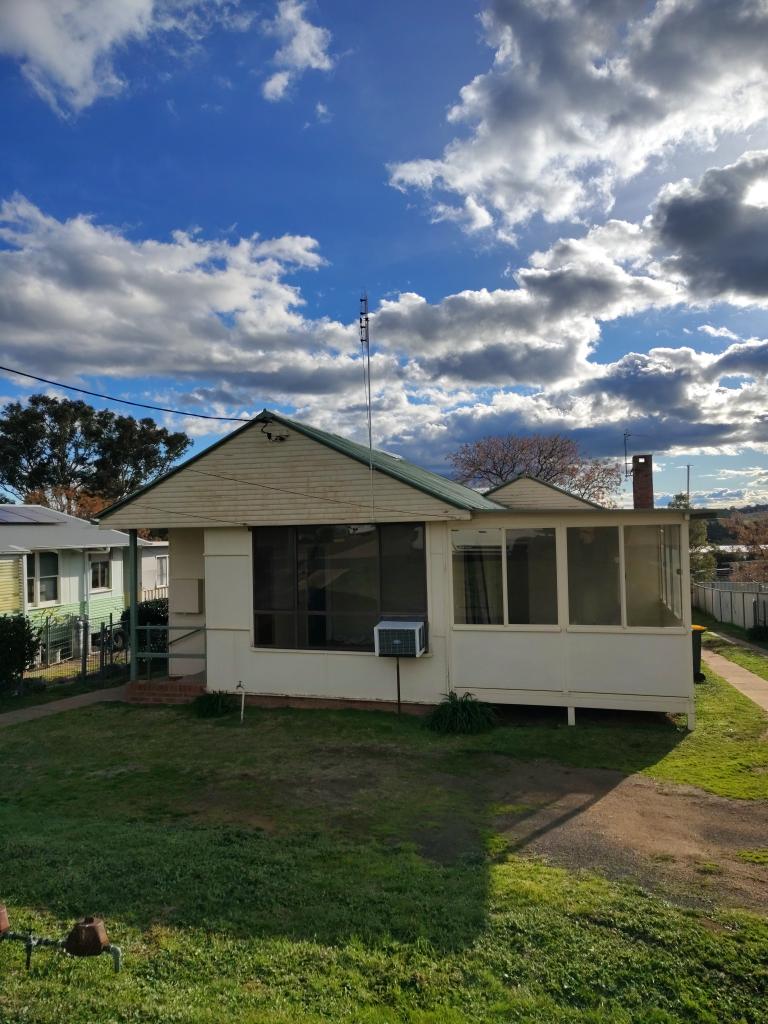 13a Monger St, Grenfell, NSW 2810