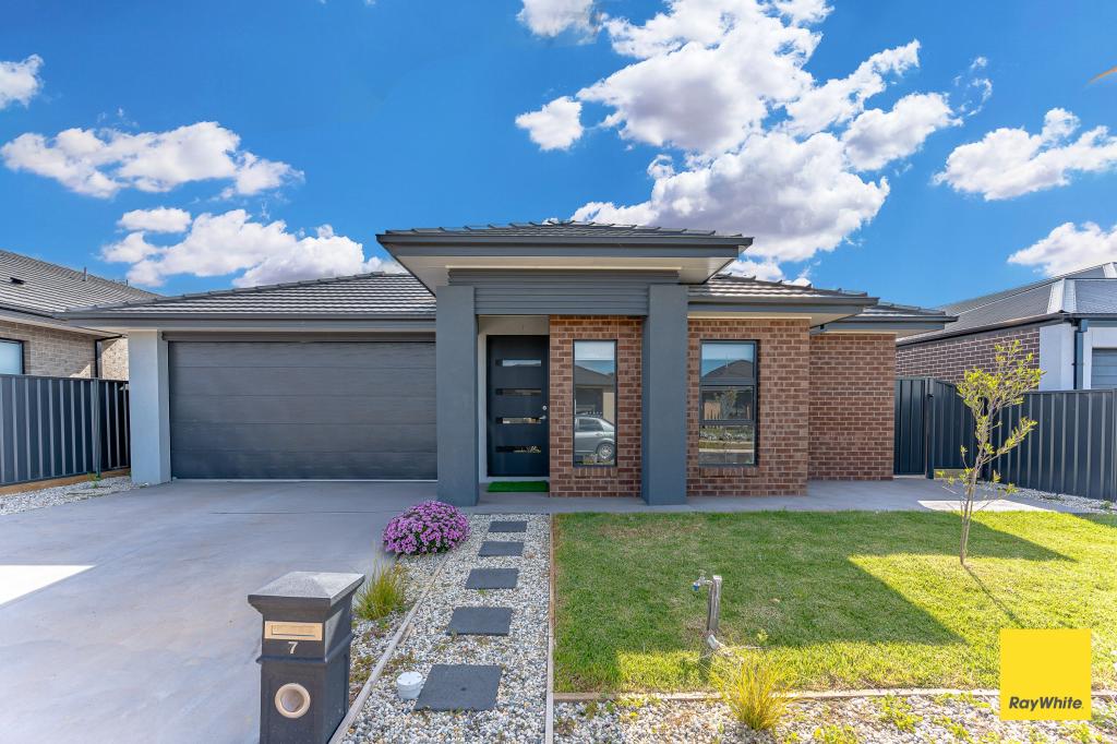 7 Crowley St, Huntly, VIC 3551