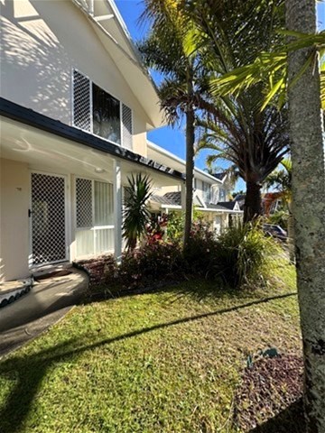 26/2-10 Coolgardie St, Elanora, QLD 4221