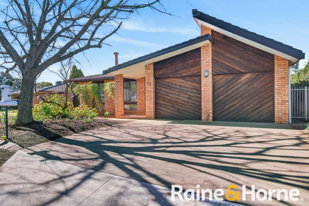 27 SPRINGFIELD WAY, DUBBO, NSW 2830