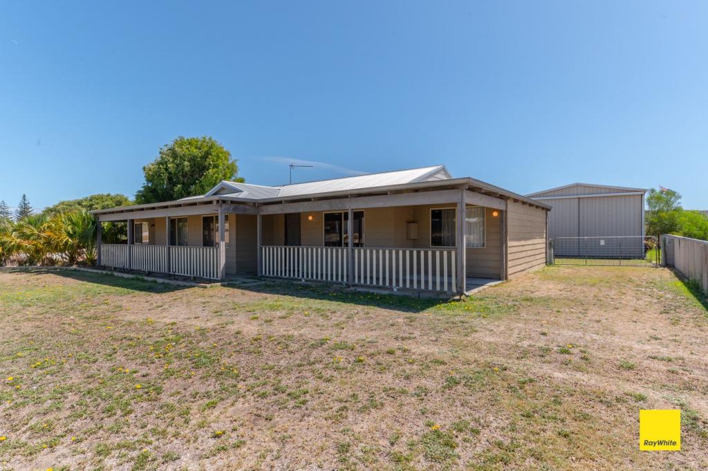 3 Dillworth Way, Ledge Point, WA 6043