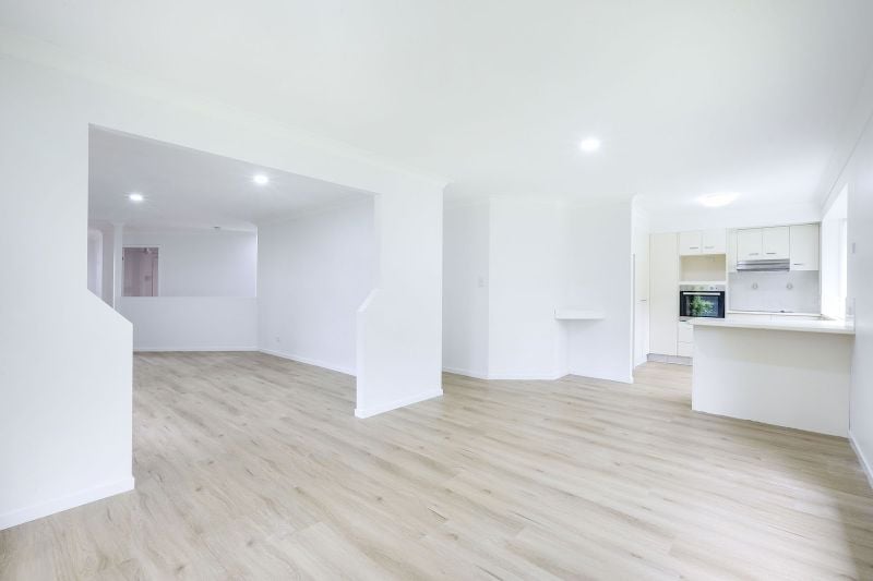 3 Corringle Cl, Helensvale, QLD 4212