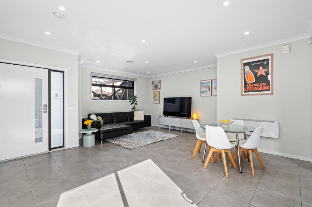 5/180 Parer Rd, Airport West, VIC 3042