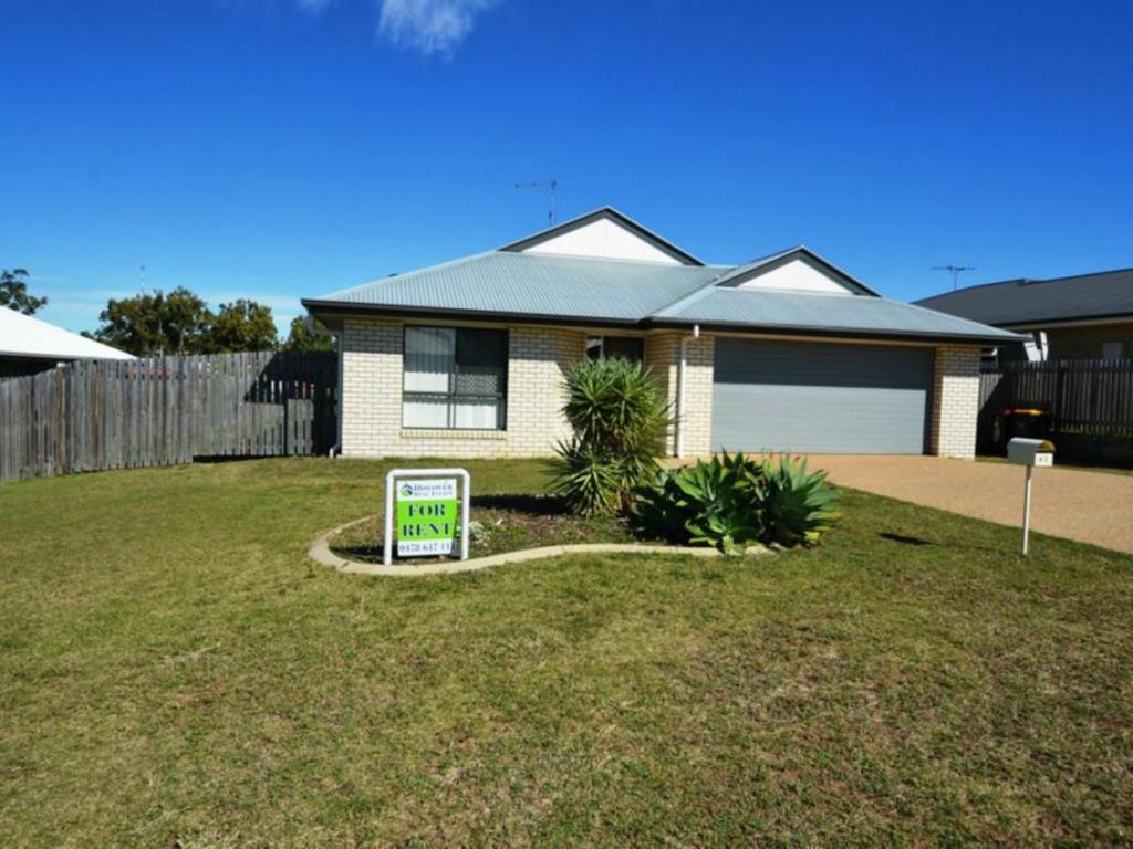 43 Riley Dr, Gracemere, QLD 4702