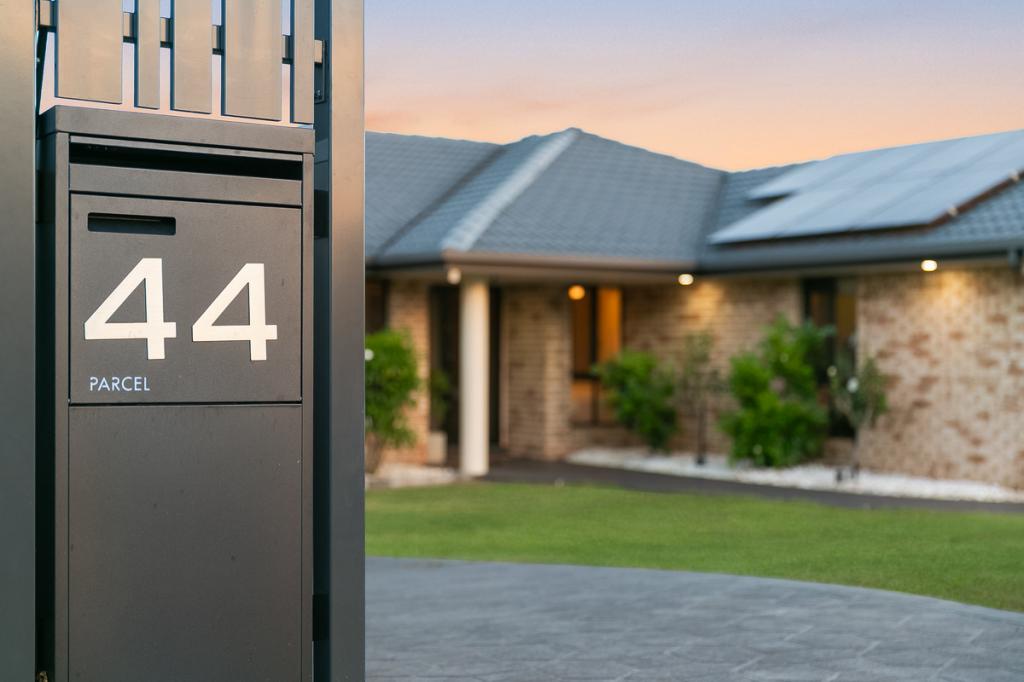 44 Clive Rd, Birkdale, QLD 4159