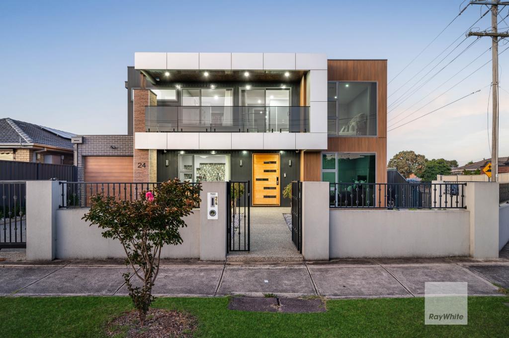 24 Rylandes Dr, Gladstone Park, VIC 3043