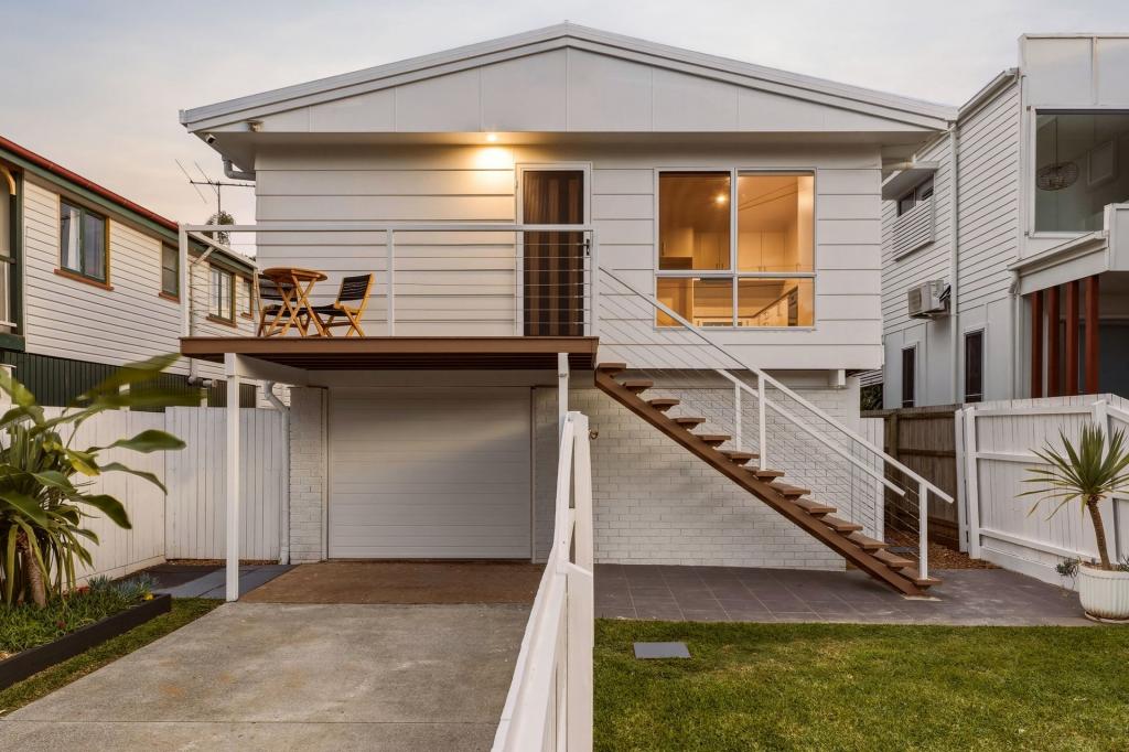 14 Booran St, Lota, QLD 4179