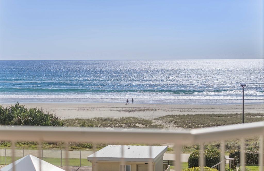 31/329 Golden Four Dr, Tugun, QLD 4224