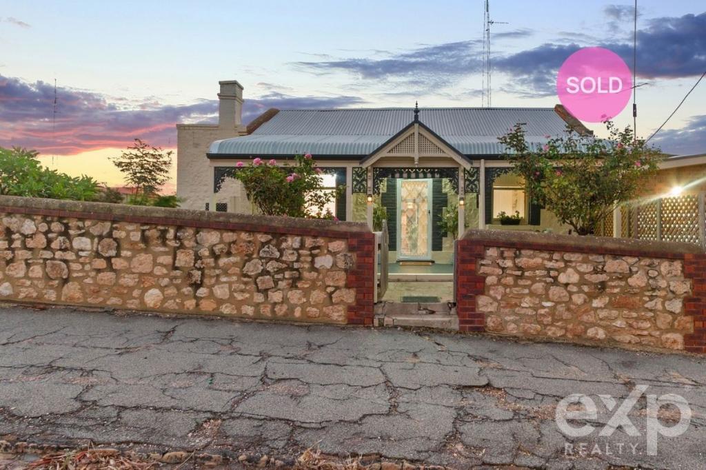 7 Blanche Tce, Moonta, SA 5558