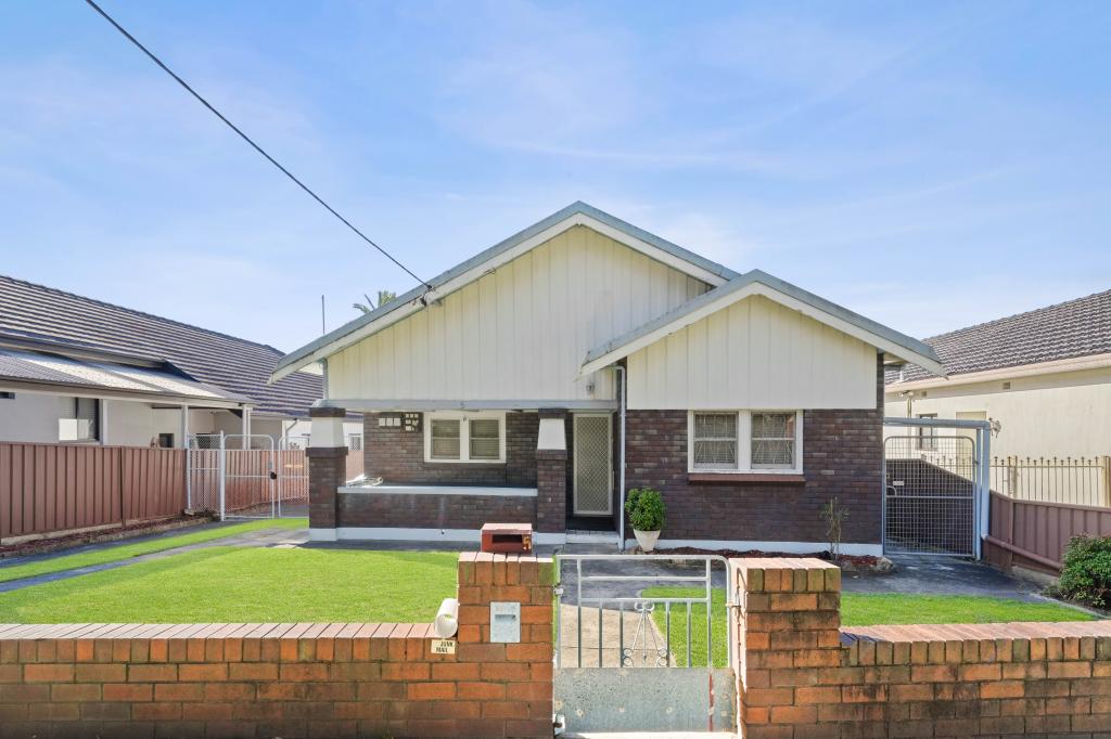 5 Cormiston Ave, Concord, NSW 2137