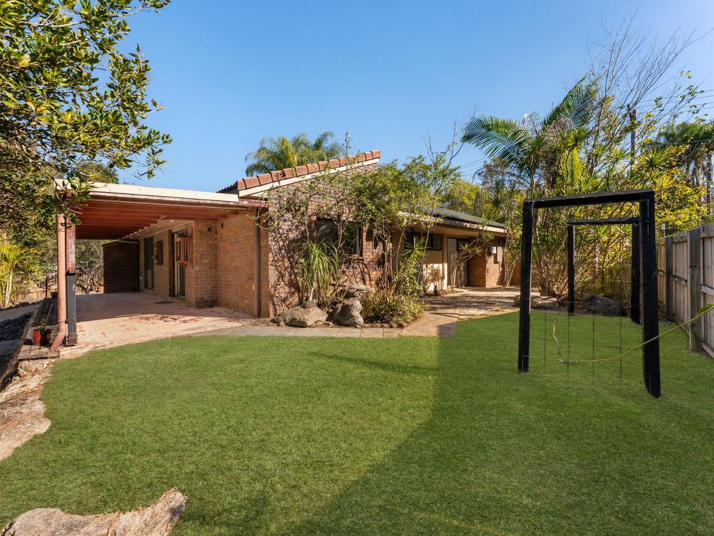 6 Irving Ct, Collingwood Park, QLD 4301