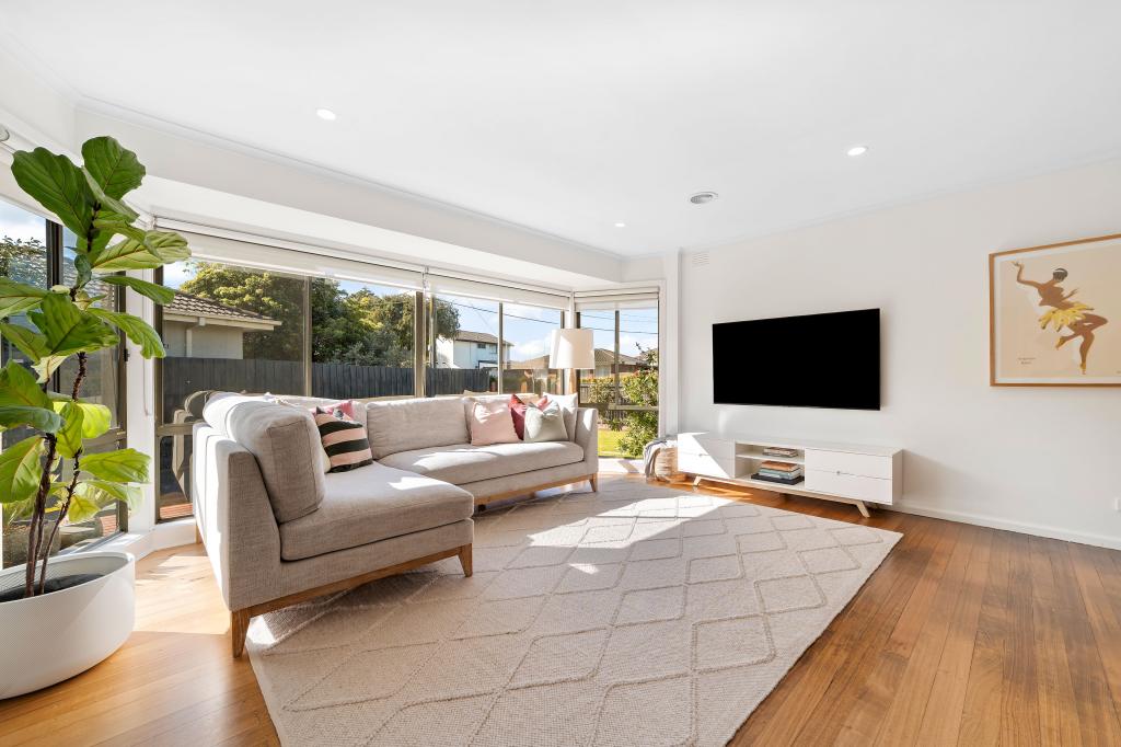 60 Chelsea Park Dr, Chelsea Heights, VIC 3196