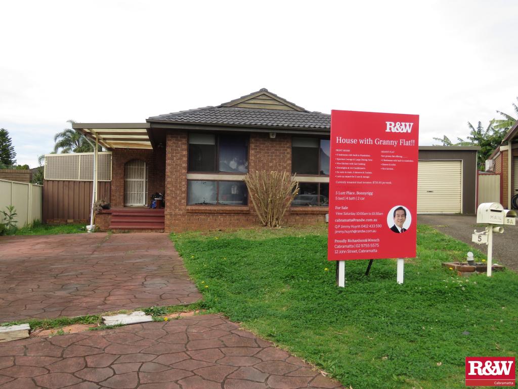 5 Lurr Pl, Bonnyrigg, NSW 2177