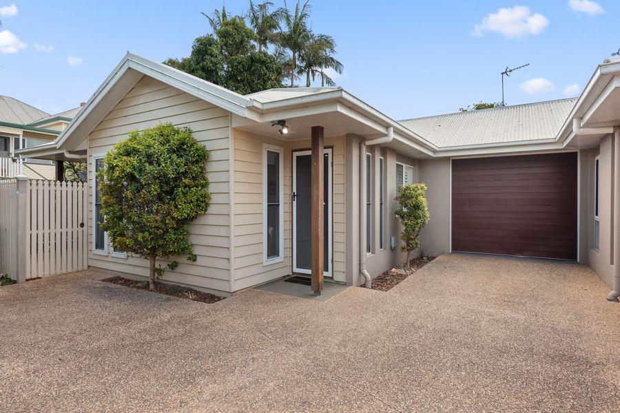 1/5A HUGHES ST, CENTENARY HEIGHTS, QLD 4350