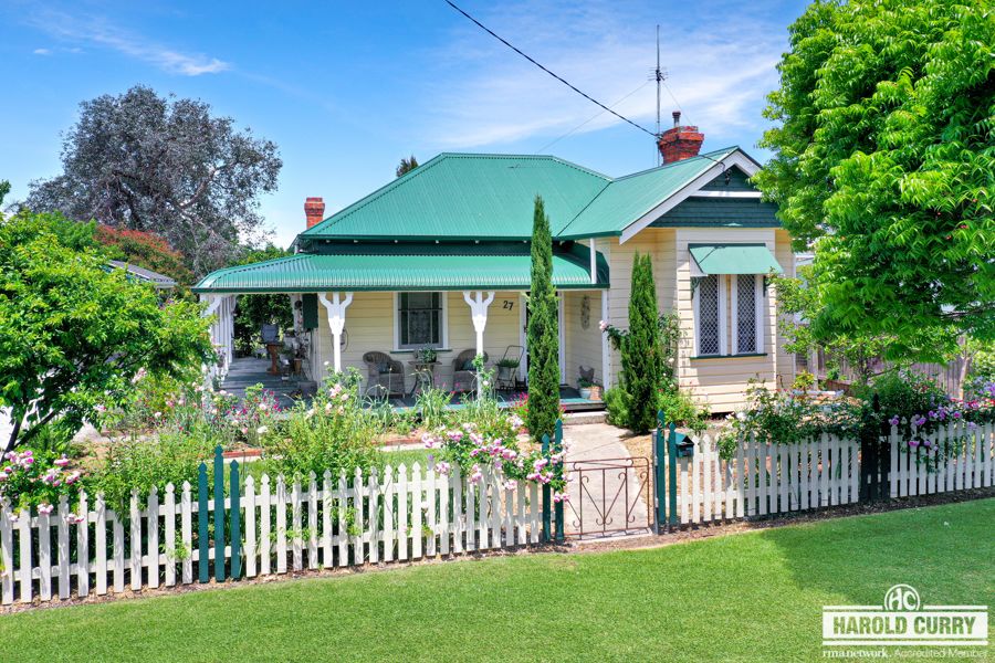 27 High St, Tenterfield, NSW 2372