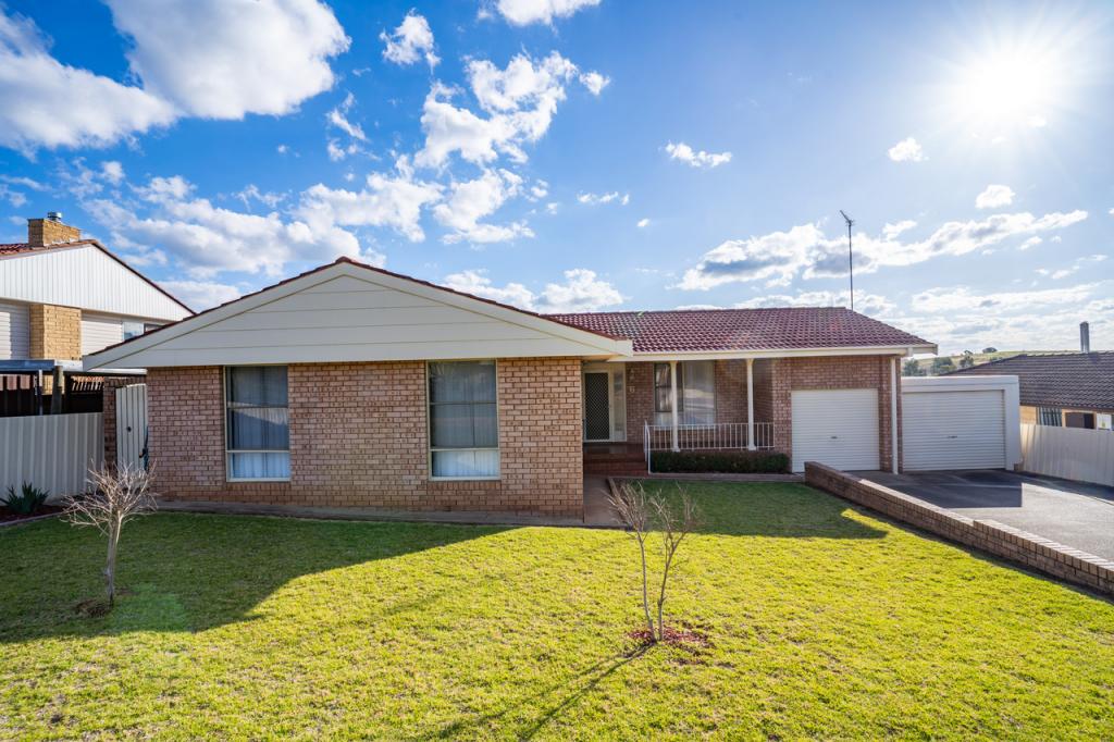 6 Farrer St, Cowra, NSW 2794