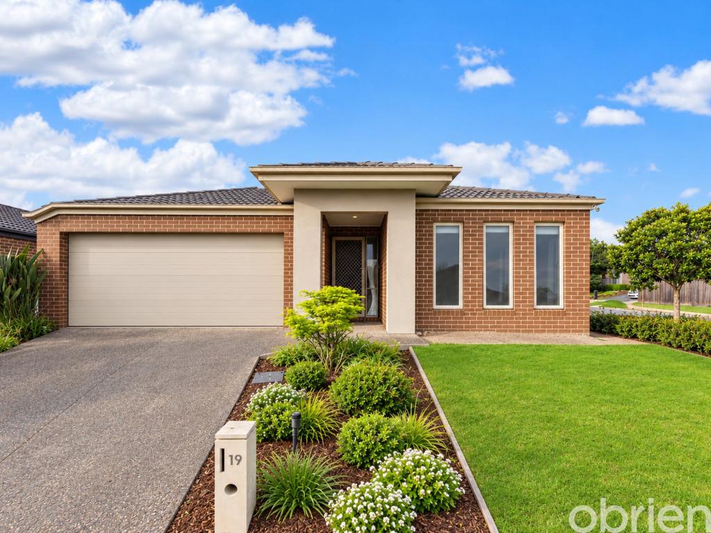 19 Balvicar Way, Mernda, VIC 3754
