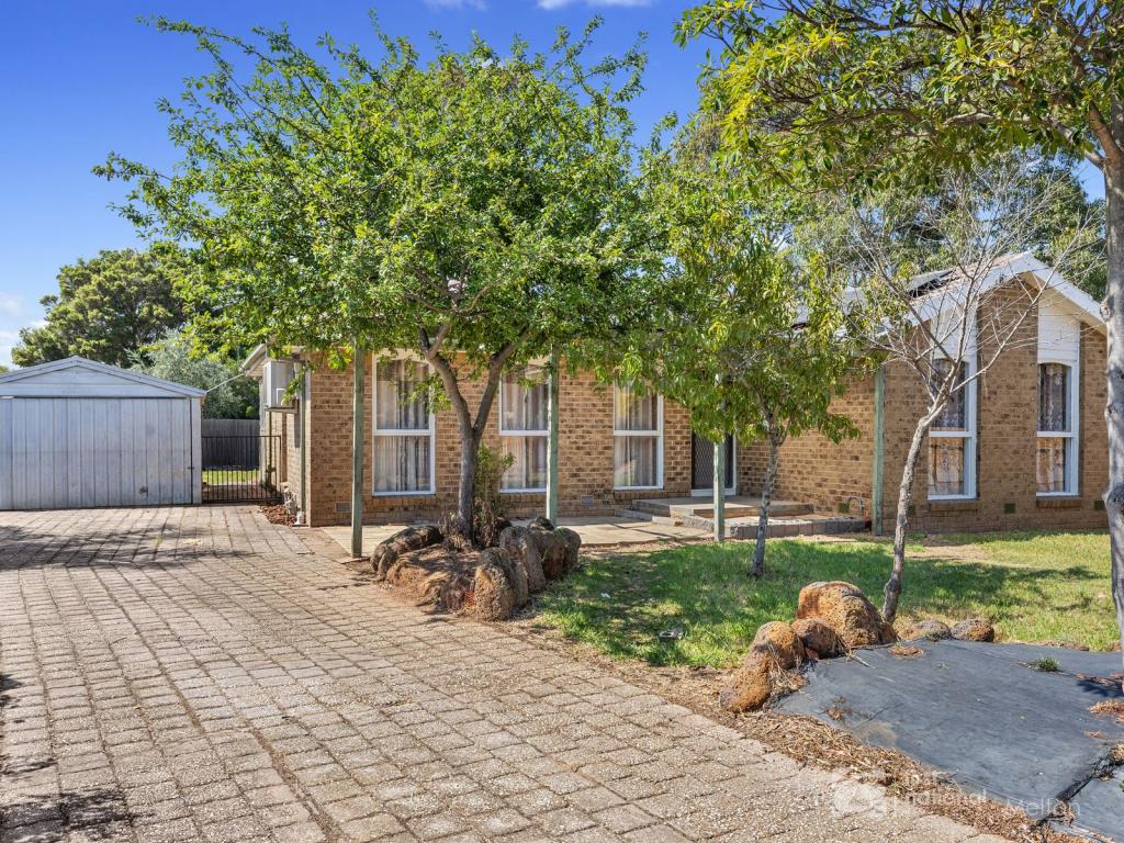 13 Inez Ct, Melton, VIC 3337