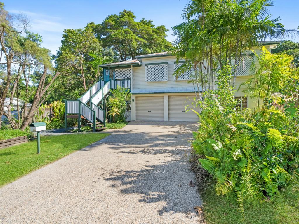 1 Fulton Cl, Whitfield, QLD 4870