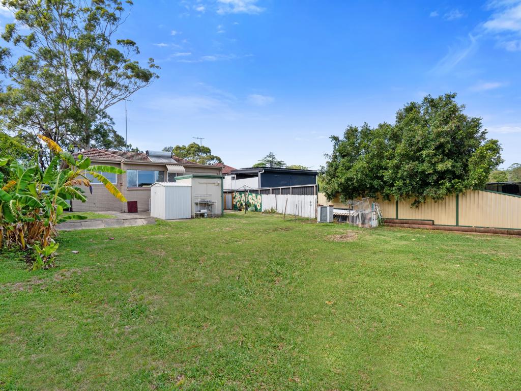 17 Caldarra Ave, Engadine, NSW 2233
