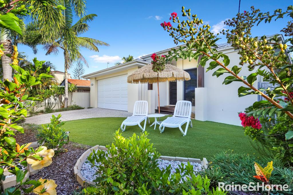6 Teal Ave, Paradise Point, QLD 4216