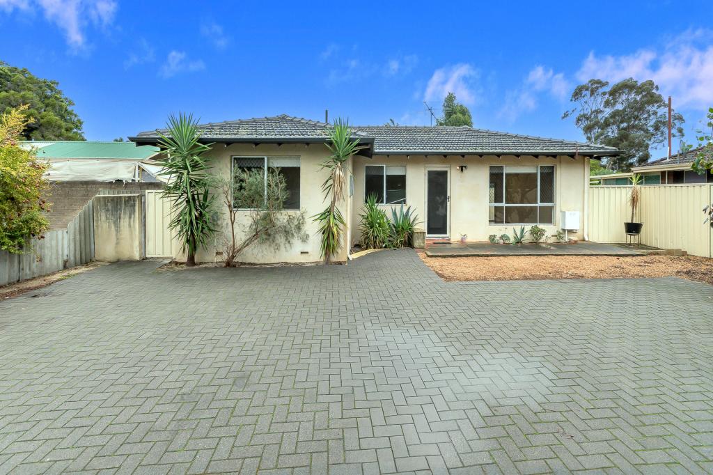 175 Railway Ave, Kelmscott, WA 6111