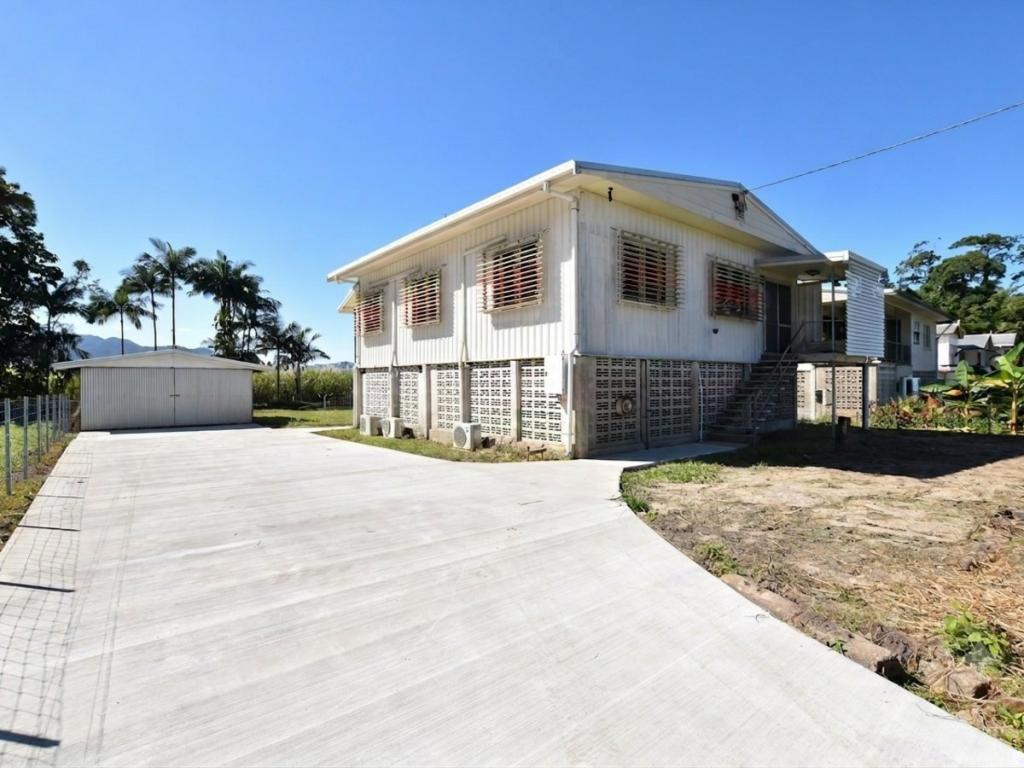 12 King St, Tully, QLD 4854