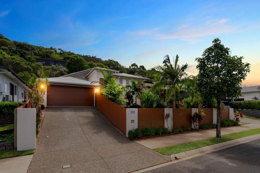 60 Aroona St, Caravonica, QLD 4878