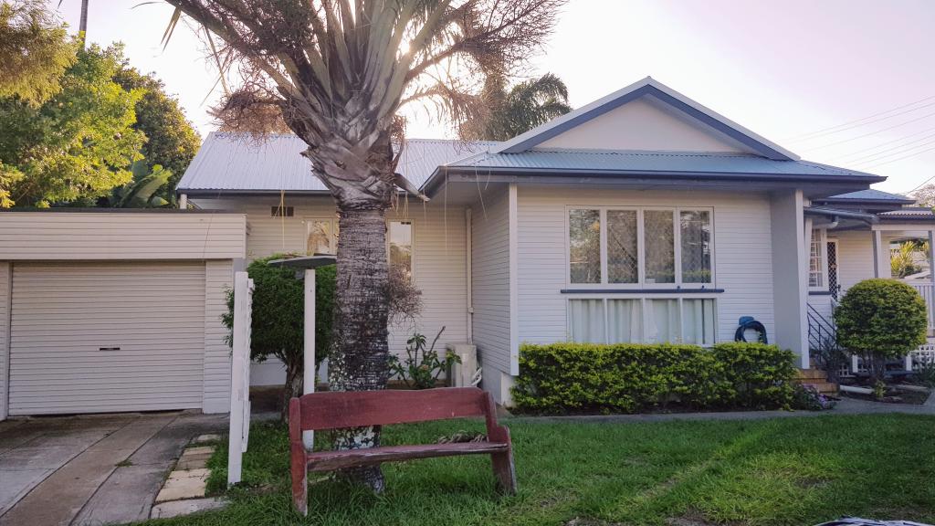 123 Prince Edward Pde, Scarborough, QLD 4020