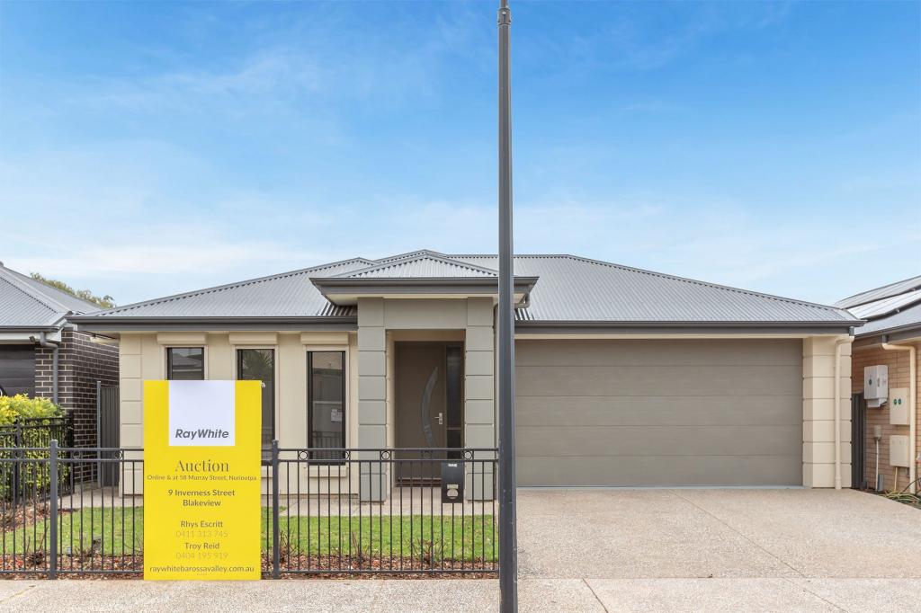 9 Inverness St, Blakeview, SA 5114