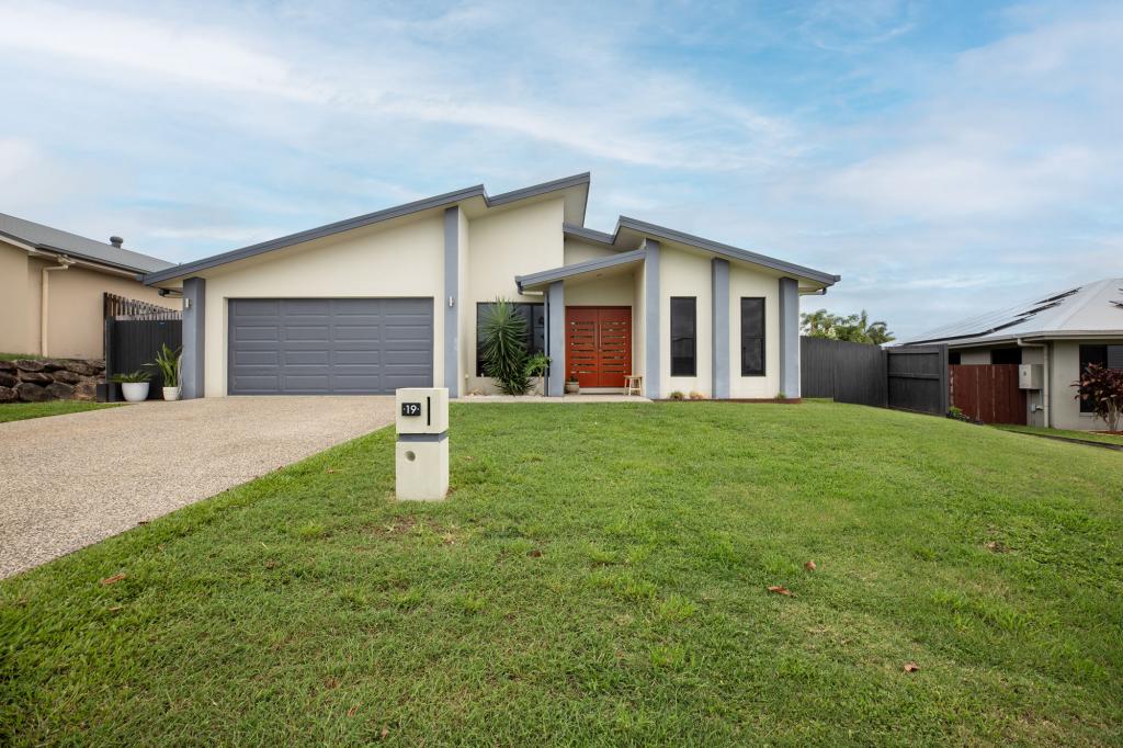 19 James Cook Dr, Rural View, QLD 4740