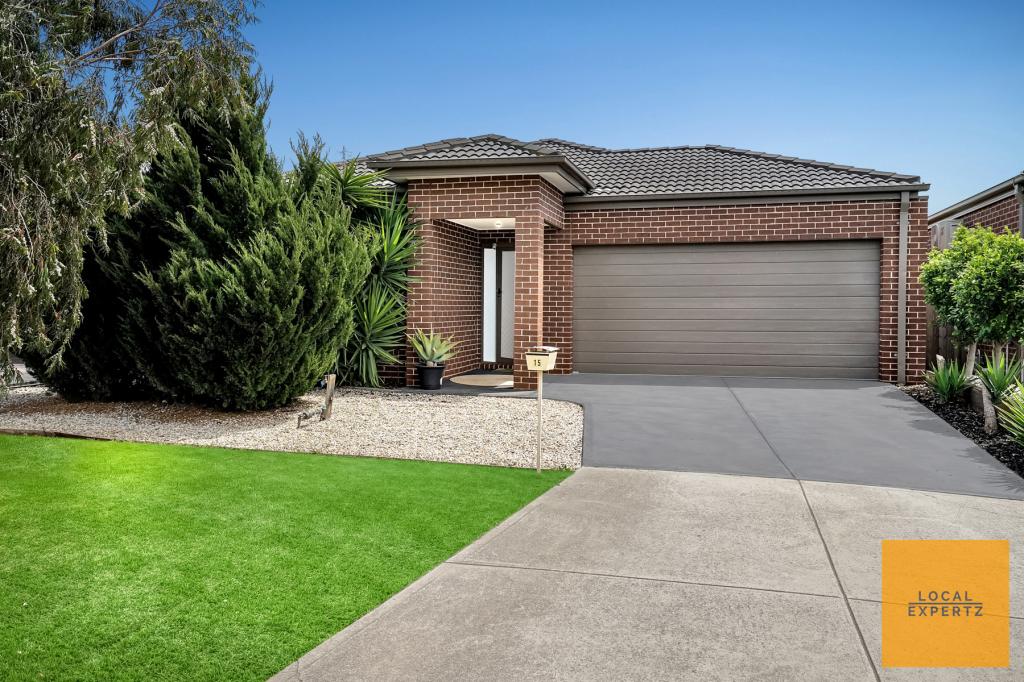 15 Leyana Cres, Brookfield, VIC 3338