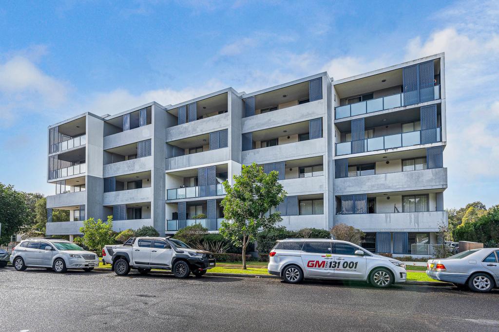 404/18 Marshall St, Bankstown, NSW 2200