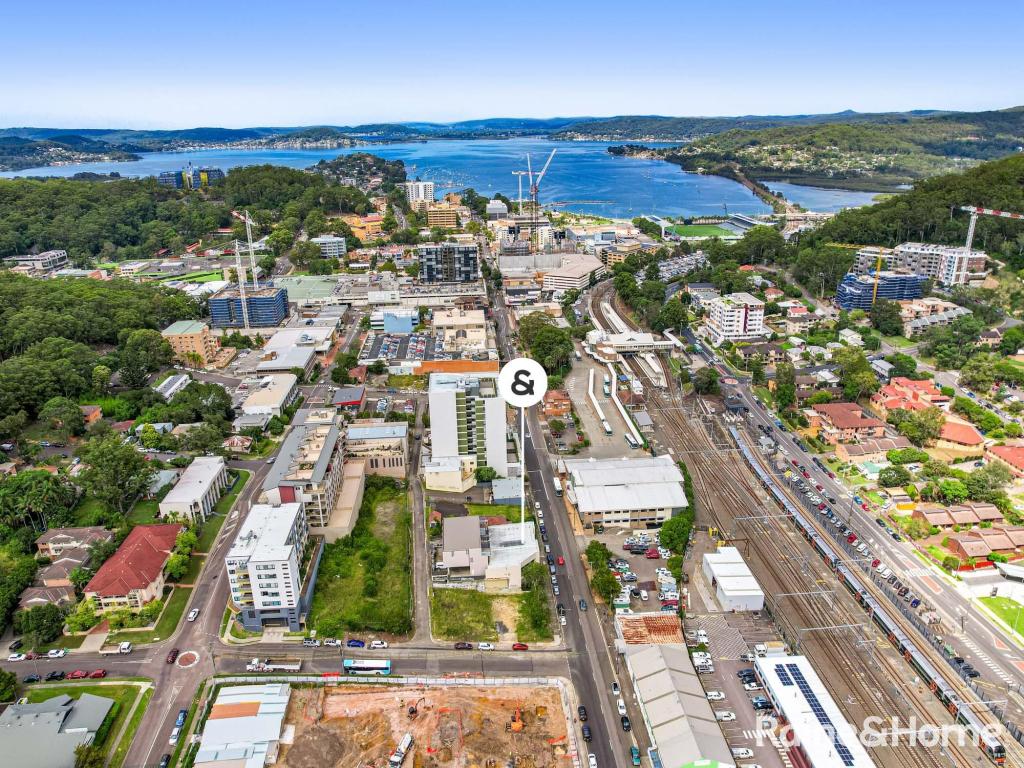 2/293-295 Mann St, Gosford, NSW 2250