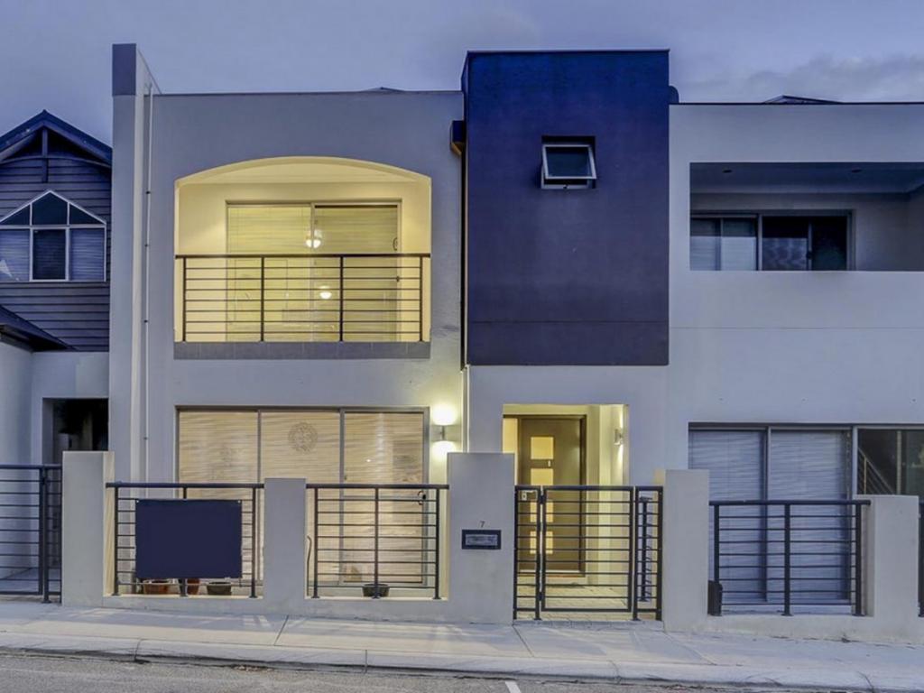 7 Eveleigh Bvd, Clarkson, WA 6030