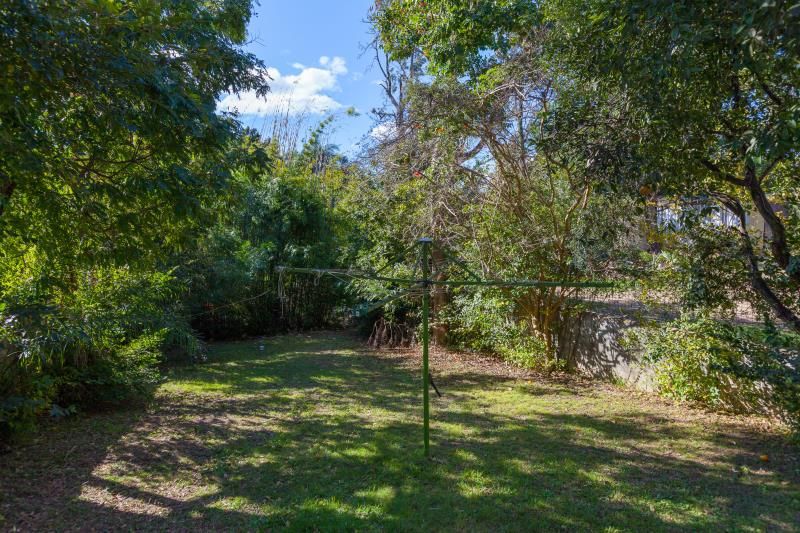 8 Ashgrove Cres, Ashgrove, QLD 4060