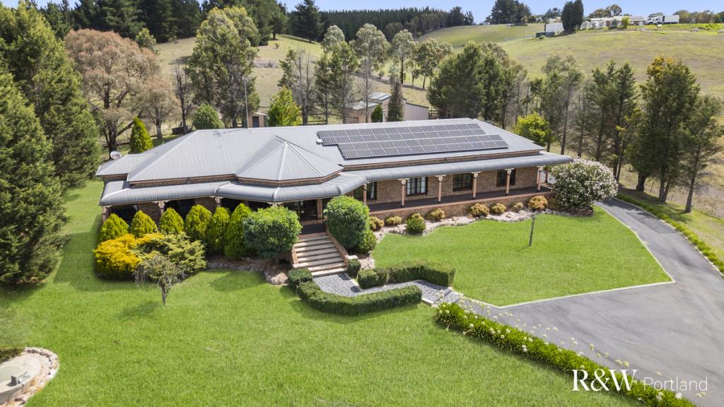 2 Pine Grove Ave, Wallerawang, NSW 2845