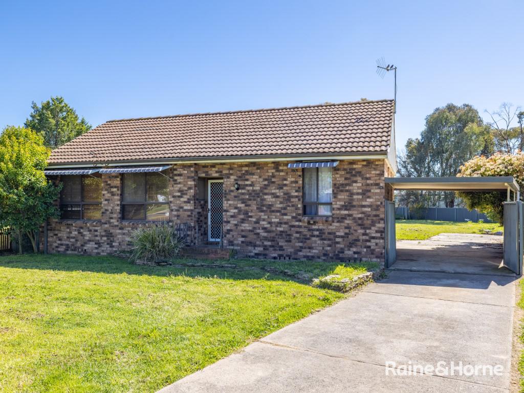 24 Fish Pde, Gormans Hill, NSW 2795
