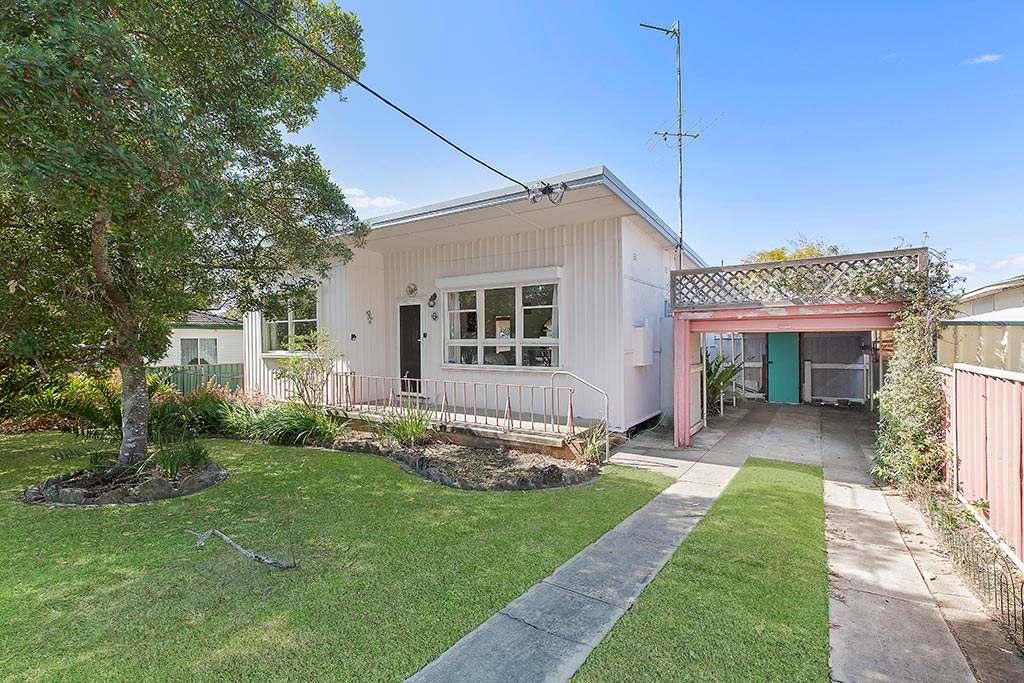 8 Field Ave, Toronto, NSW 2283