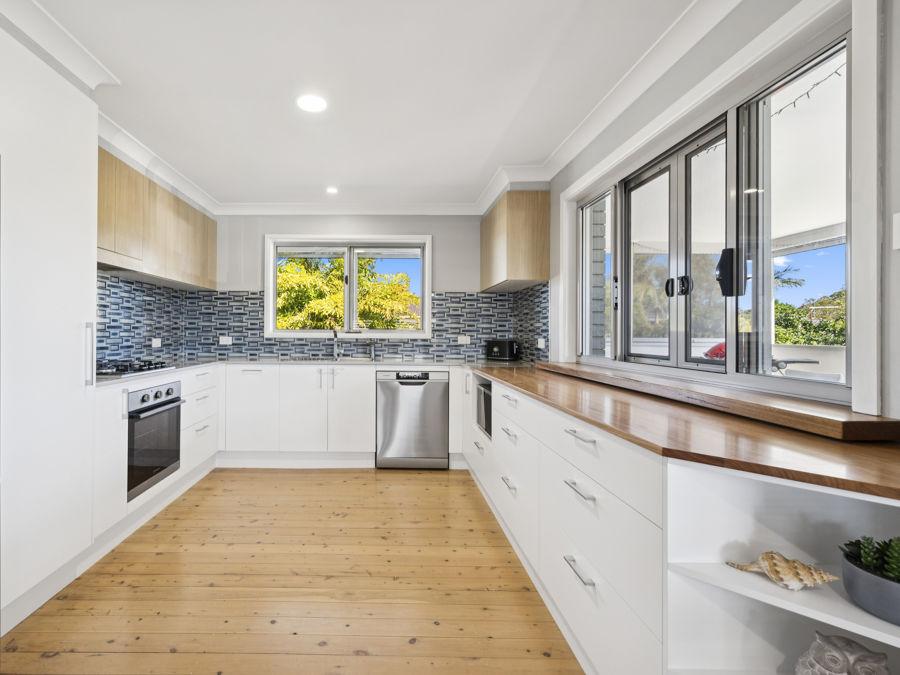 6 Honeysuckle Pl, Mylestom, NSW 2454