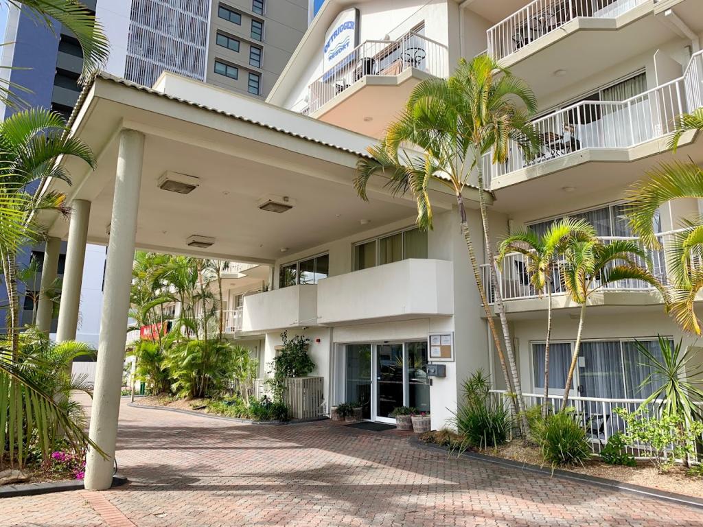 Contact Agent For Address, Miami, QLD 4220