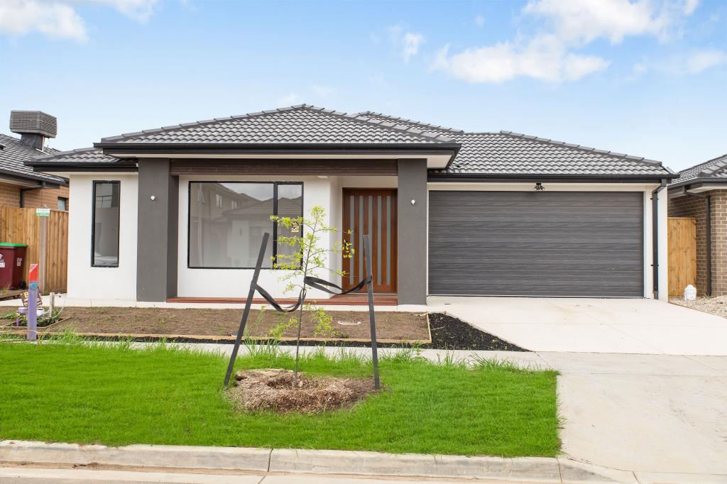 19 NOIR ST, CLYDE, VIC 3978