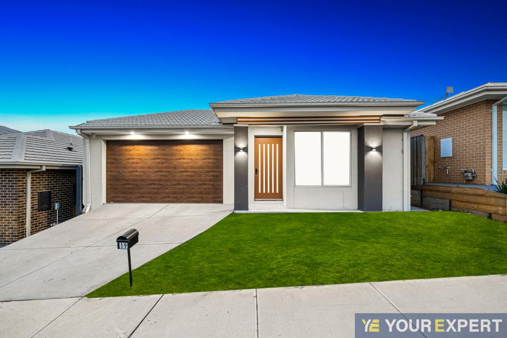 19 Hastings Way, Nar Nar Goon North, VIC 3812